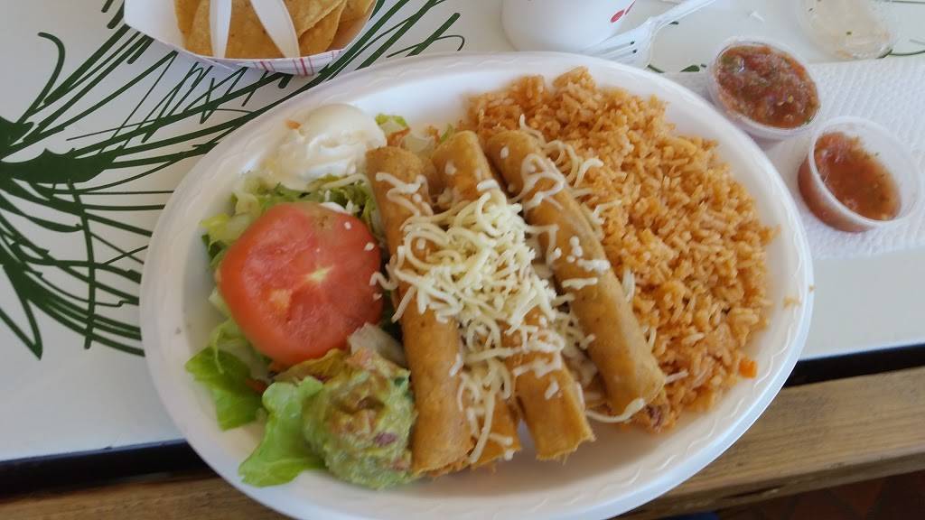 Pollo Salsa | restaurant | 709 W Pioneer Pkwy, Grand Prairie, TX 75051, USA | 9722645200 OR +1 972-264-5200