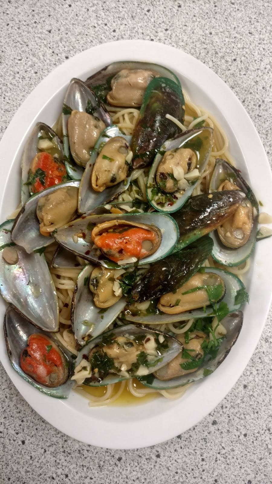 Franks Pizza | restaurant | 424 Avenue P, Brooklyn, NY 11223, USA | 7183390277 OR +1 718-339-0277