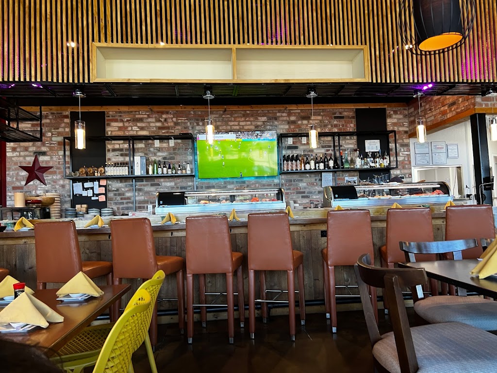 Mafia Sushi | restaurant | 1321 N Westgreen Blvd #500, Katy, TX 77449, USA | 2816764464 OR +1 281-676-4464