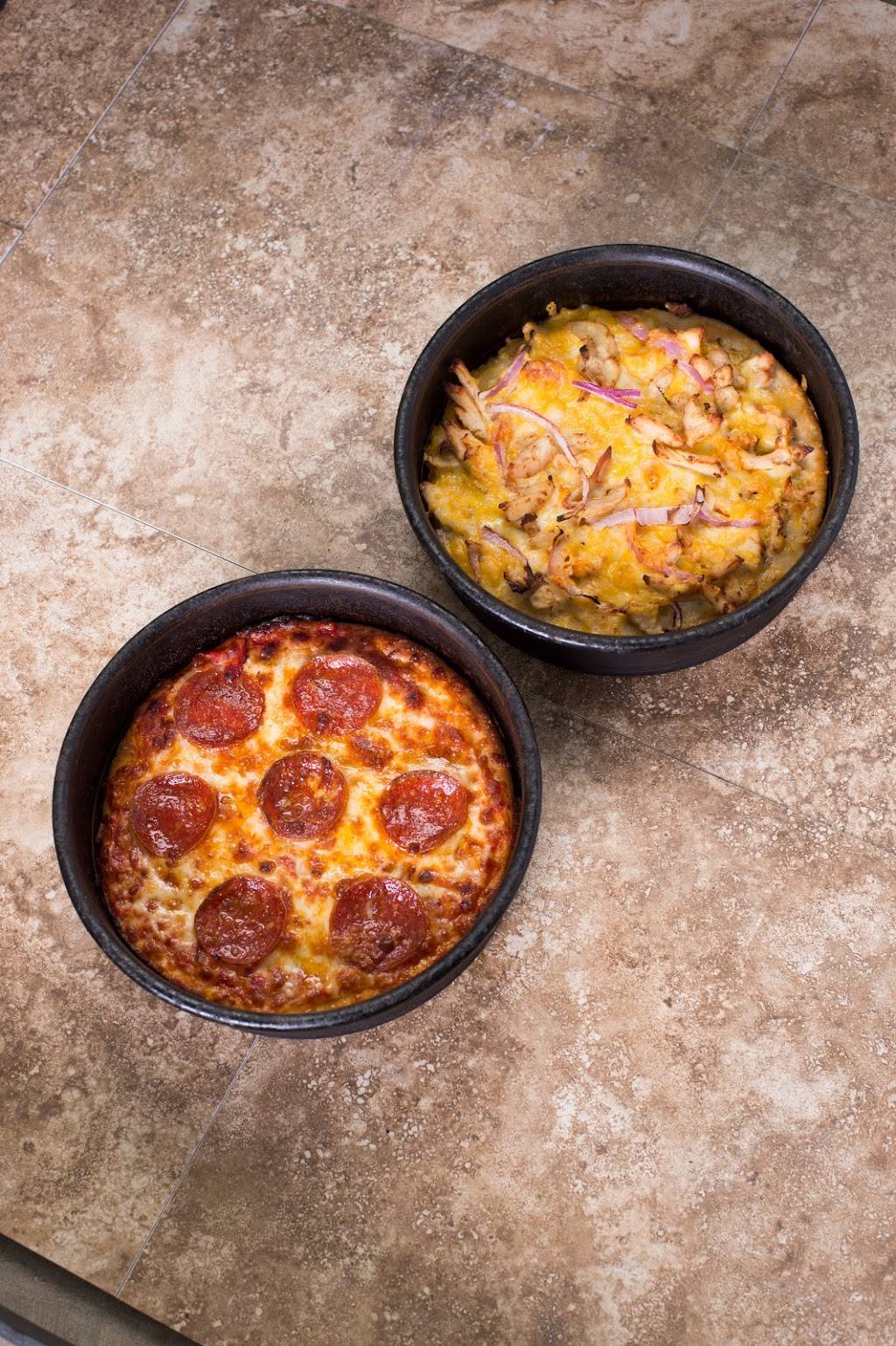 Elmos Pizza & Subs | restaurant | 107 E Main St, Montpelier, OH 43543, USA | 4194853088 OR +1 419-485-3088