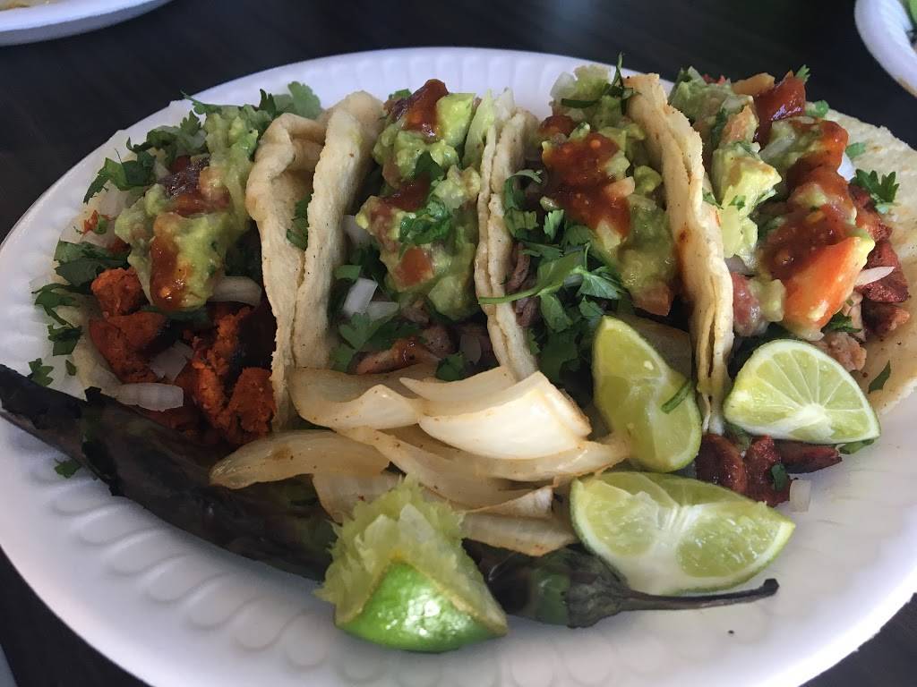 Ta Carbon Mexican Taquería | restaurant | 11219 Old River School Rd, Downey, CA 90241, USA | 5623777055 OR +1 562-377-7055