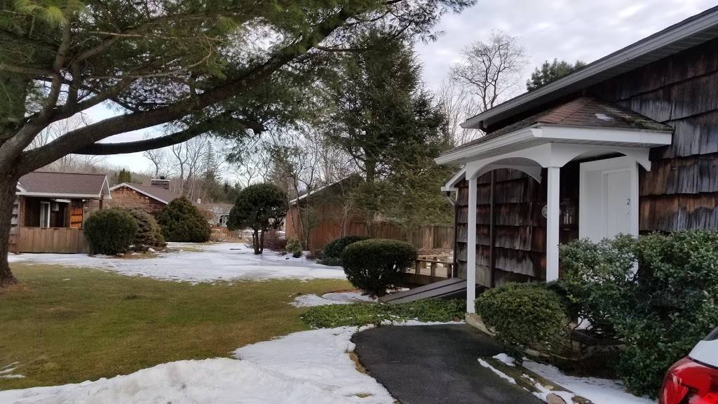 Crescent Lodge & Country Inn | restaurant | 5854 Paradise Valley Rd, Cresco, PA 18326, USA | 5705957486 OR +1 570-595-7486