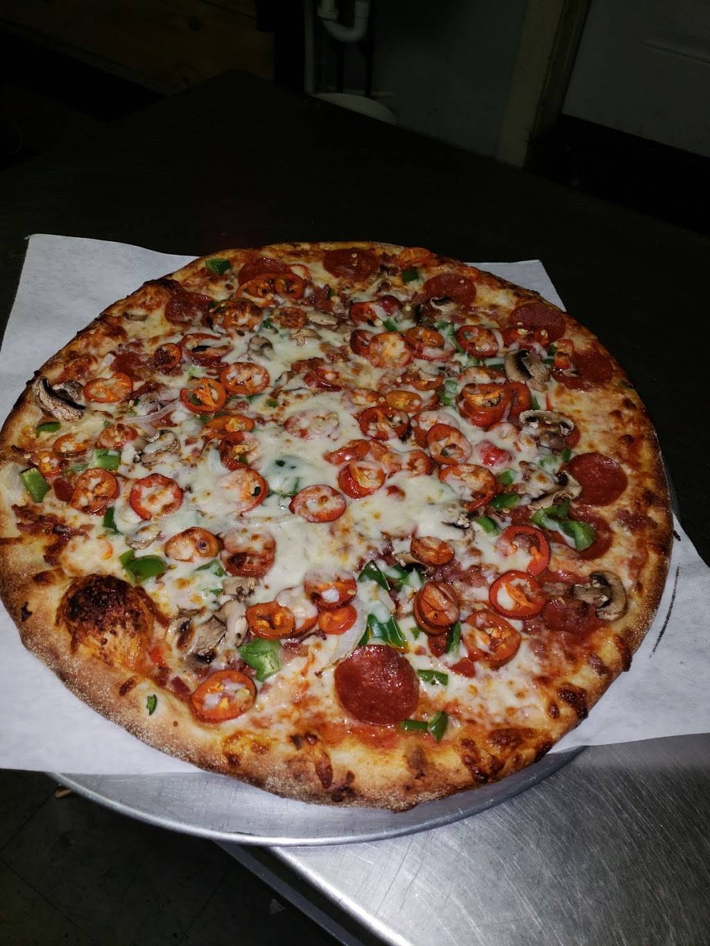 WingsNPies - Willimantic | meal delivery | 109 Valley St, Willimantic, CT 06226, USA | 8604231919 OR +1 860-423-1919