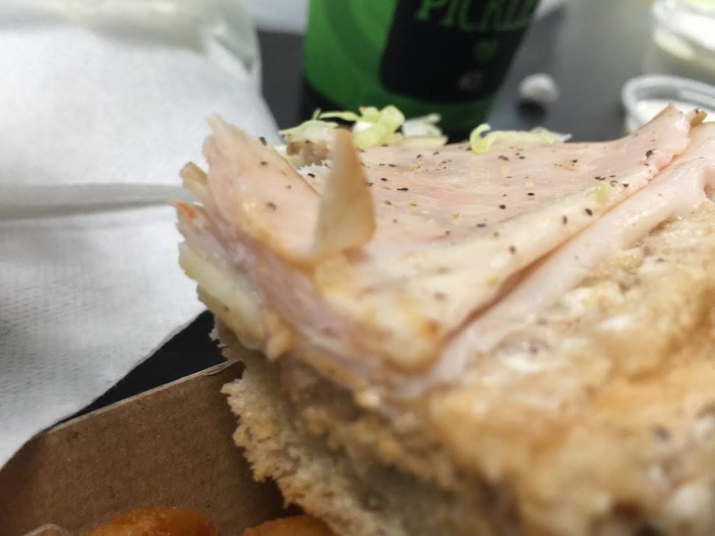 Deli Delicious | restaurant | 12 S Main St, Porterville, CA 93257, USA | 5597838857 OR +1 559-783-8857