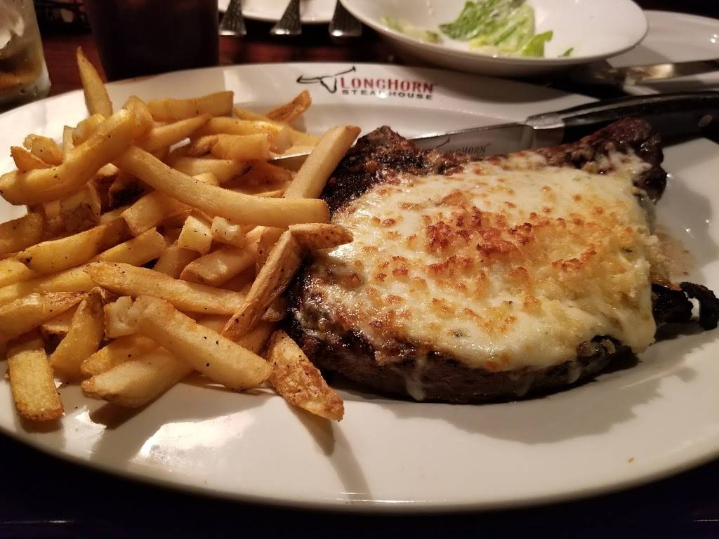 LongHorn Steakhouse | meal takeaway | 4171 Rockside Rd, Independence, OH 44131, USA | 2166428700 OR +1 216-642-8700