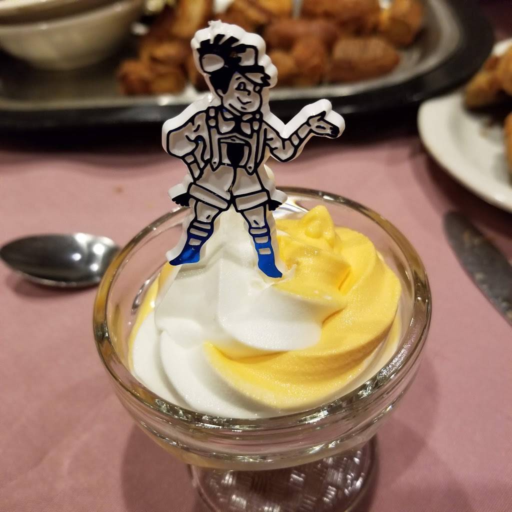 Bavarian Inn Restaurant | restaurant | 713 S Main St, Frankenmuth, MI 48734, USA | 9896529941 OR +1 989-652-9941