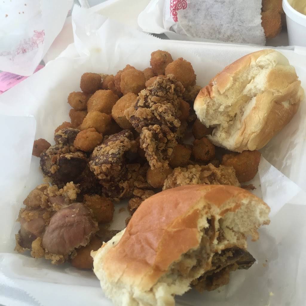 Miss Anns Fried Chicken | restaurant | 1032 Main St S, Greenwood, SC 29646, USA | 8642230537 OR +1 864-223-0537