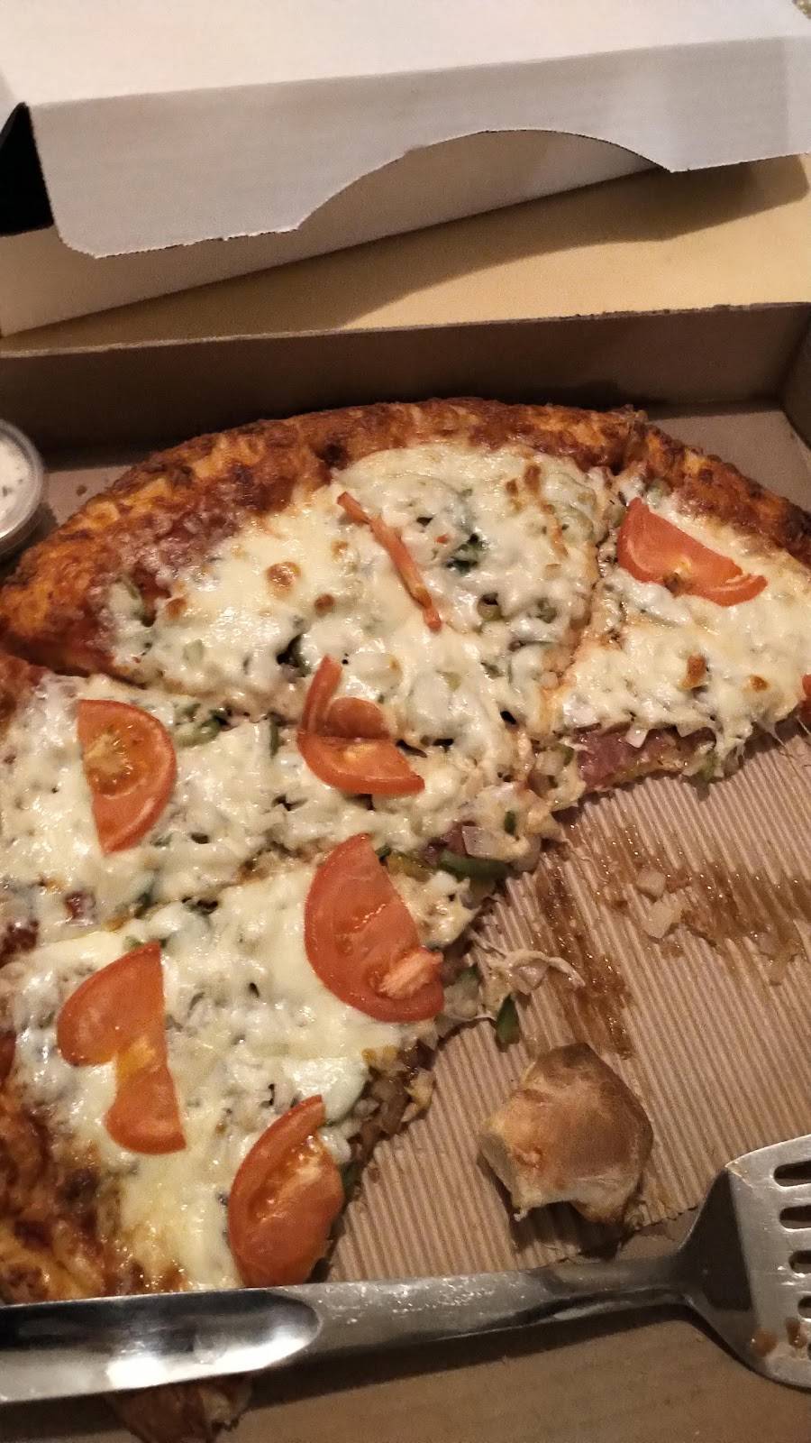 Pizza Corner | restaurant | 250 Greenbank Rd, Nepean, ON K2H 8X4, Canada | 6137210000 OR +1 613-721-0000