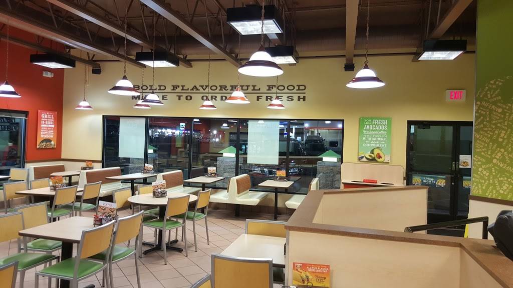 Del Taco | meal takeaway | 180 Pecos Rd, Henderson, NV 89074, USA | 7022638710 OR +1 702-263-8710