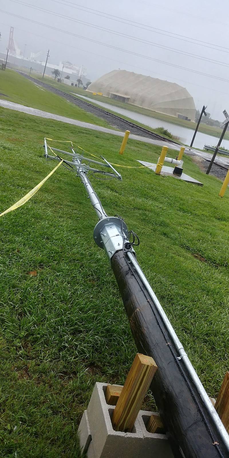 Bunker | restaurant | 5672 Channel View Blvd, Jacksonville, FL 32226, USA | 9047573865 OR +1 904-757-3865