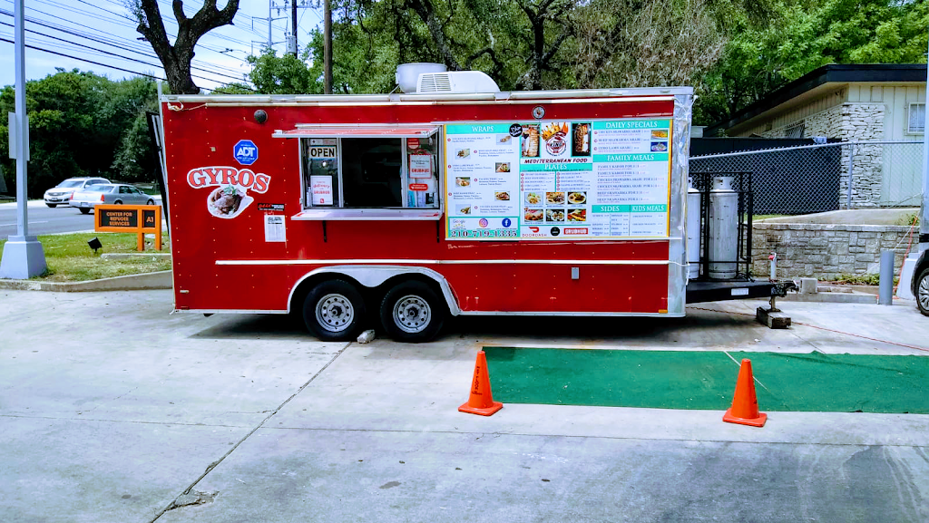 King Of Shawarma And Kebab Abu Khedro | restaurant | 8719 Wurzbach Rd, San Antonio, TX 78240, USA | 2107191335 OR +1 210-719-1335