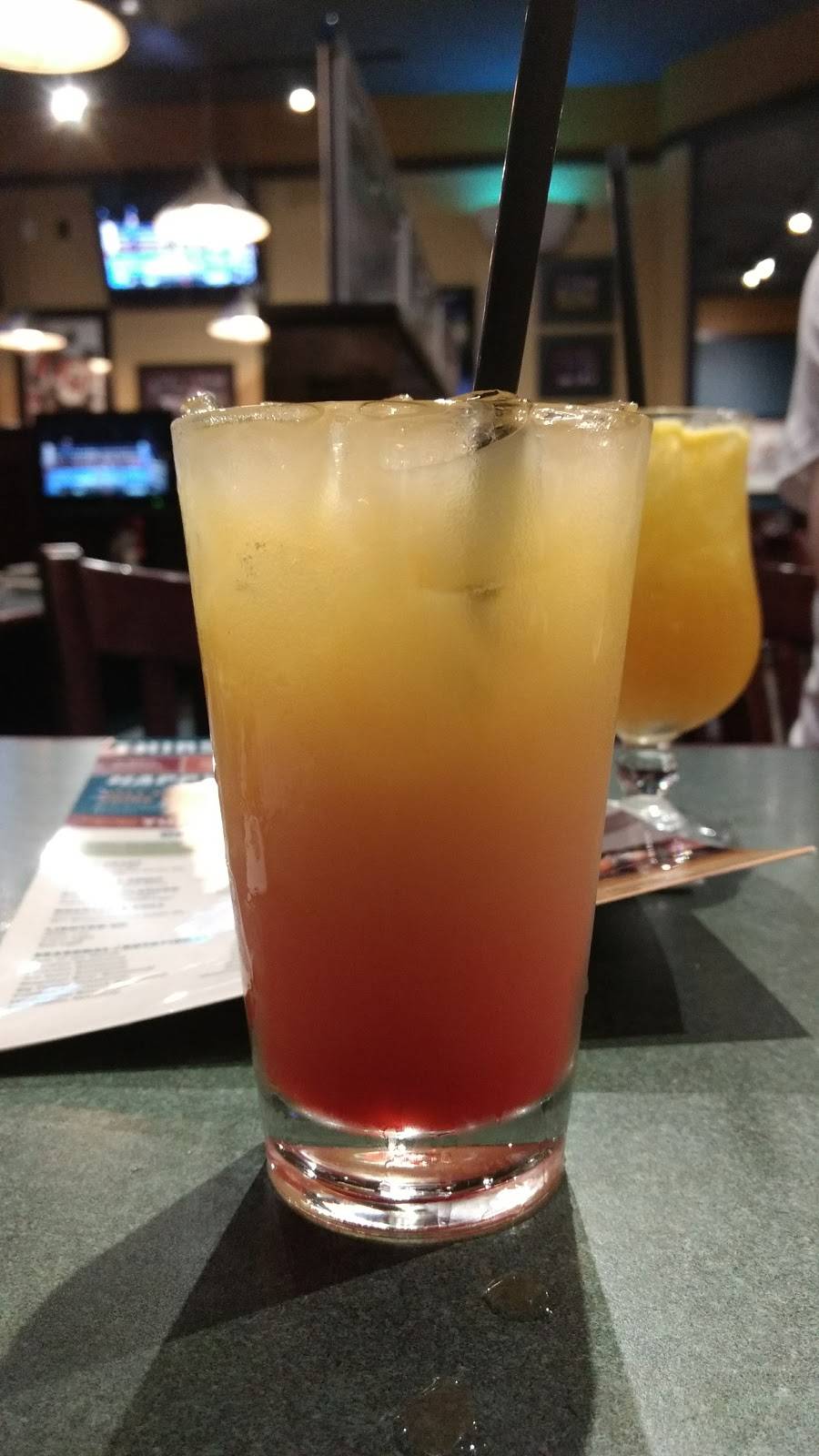 The Greene Turtle Sports Bar & Grille | restaurant | 17388 N Village Main Blvd, Lewes, DE 19958, USA | 3026446840 OR +1 302-644-6840