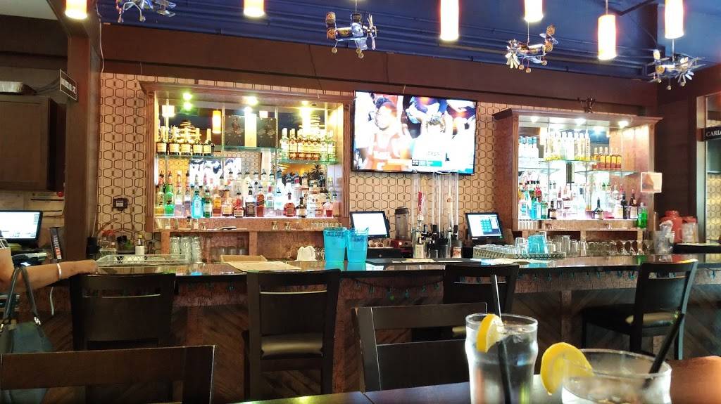 The Avenue Restaurant and Lounge | restaurant | 1085 Bellamy Rd N #4, Scarborough, ON M1H 3C7, Canada | 6473505463 OR +1 647-350-5463