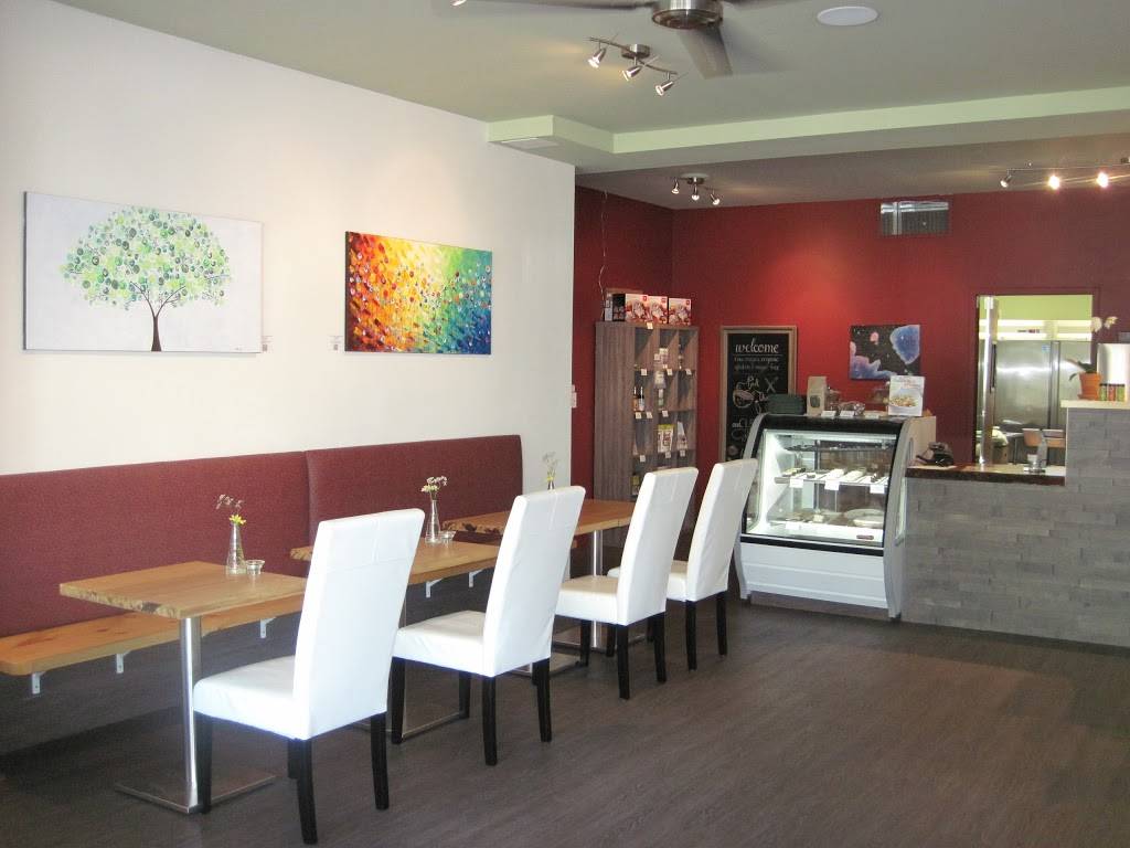 Rawlicious Hamilton | restaurant | 1044 King St W, Hamilton, ON L8S 1L5, Canada | 2893899997 OR +1 289-389-9997