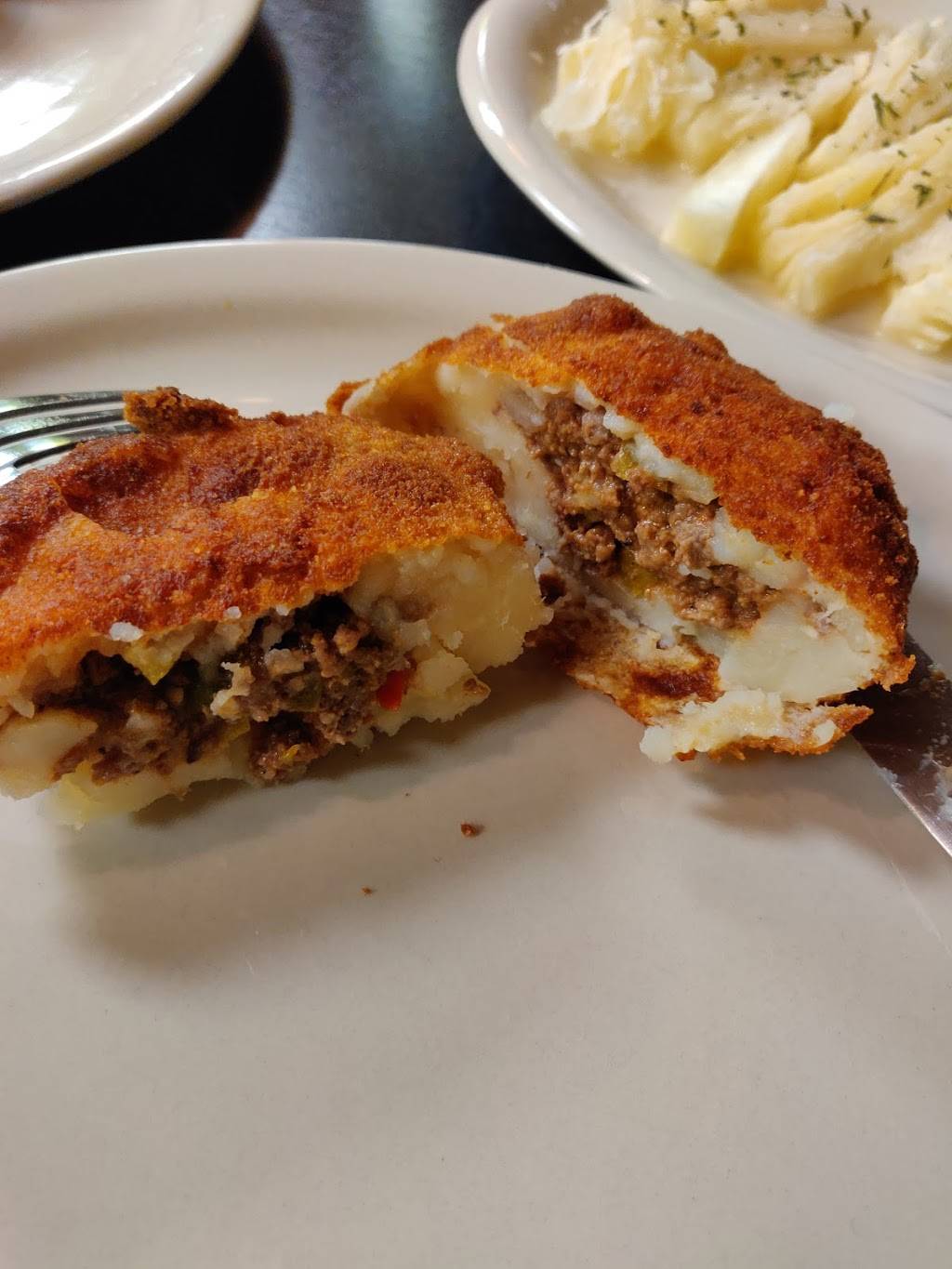 Sagua La Grande Cuban Café | restaurant | 114 S 9th St #101, Columbia, MO 65201, USA | 5738181766 OR +1 573-818-1766