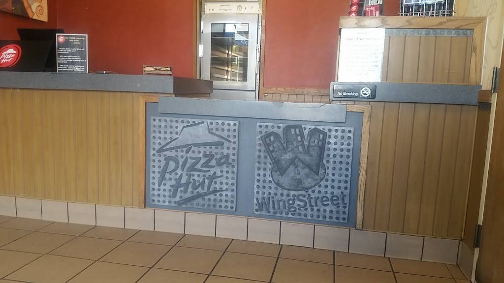 Pizza Hut | meal takeaway | 1500 N Green Valley Pkwy #120 Bldg 100, Henderson, NV 89074, USA | 7022609011 OR +1 702-260-9011