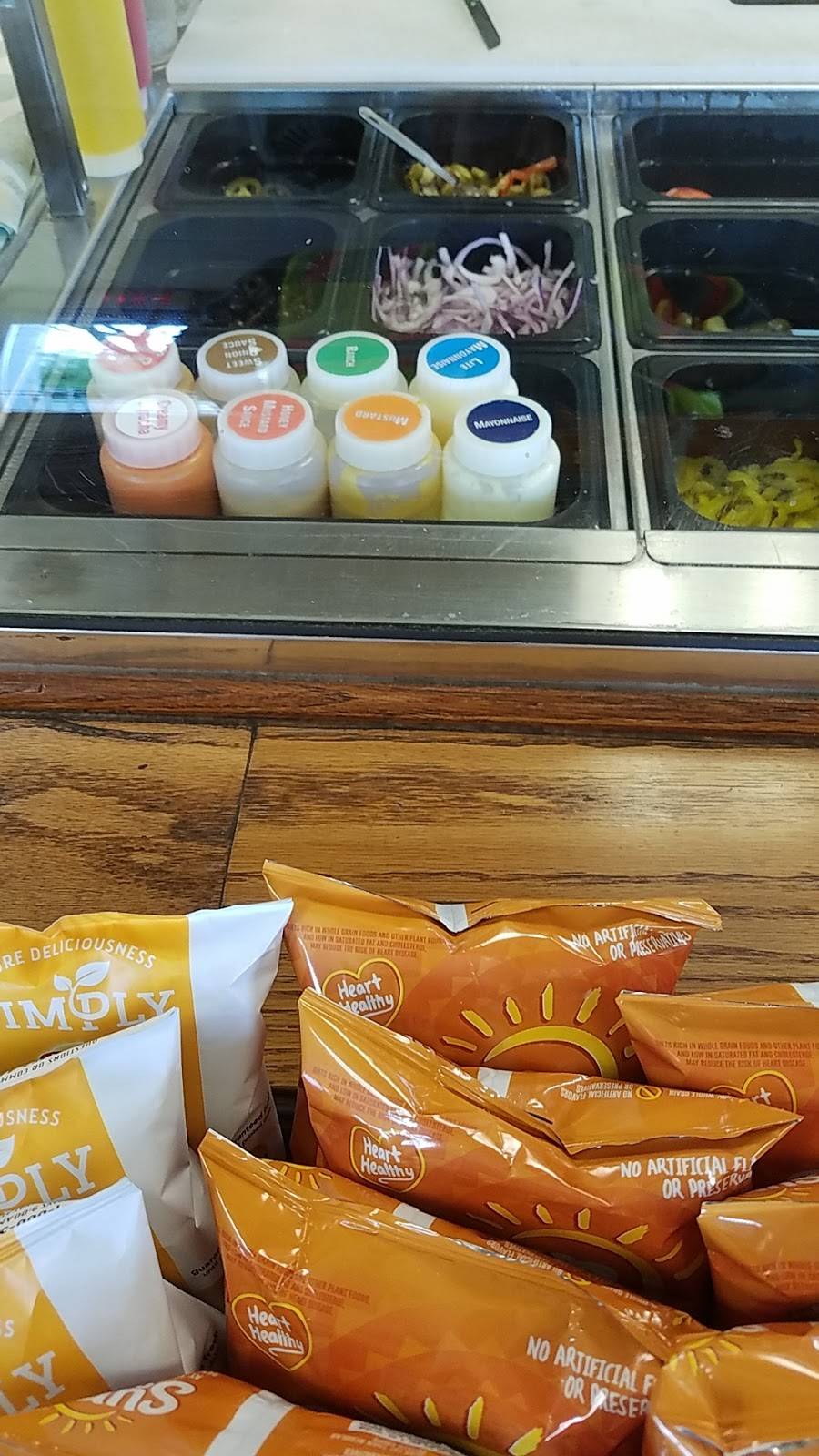 Subway Restaurants | restaurant | 5520 Lincoln Ave, Lisle, IL 60532, USA | 6302411414 OR +1 630-241-1414