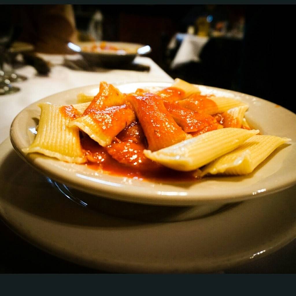 Two Toms | restaurant | 255 3rd Ave, Brooklyn, NY 11215, USA | 7188758689 OR +1 718-875-8689