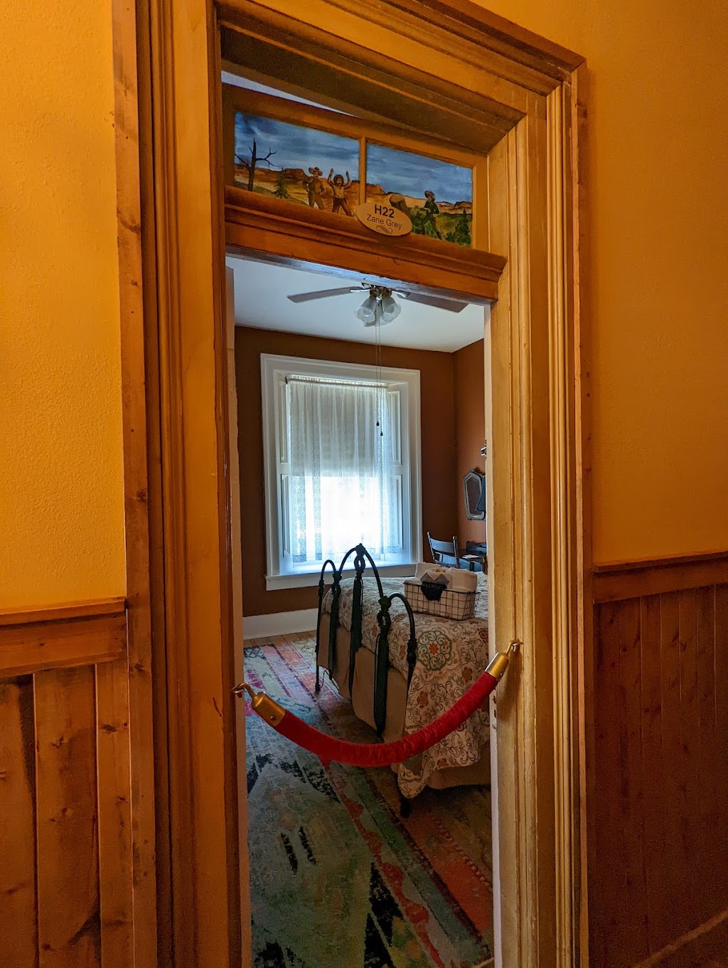 Lamberts Bar and Restaurant | restaurant | Cimarron, NM 87714, USA | 5753762664 OR +1 575-376-2664