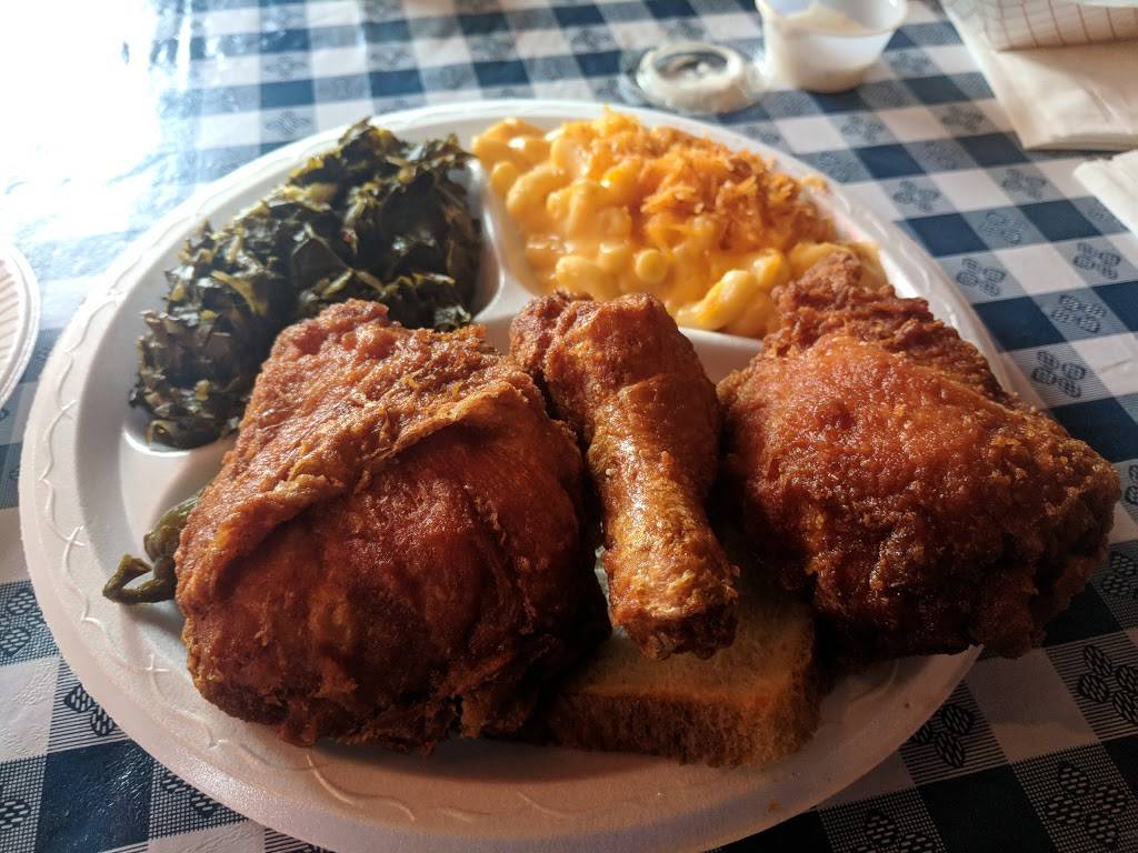 Guss World Famous Fried Chicken | restaurant | 730 S Mendenhall Rd, Memphis, TN 38117, USA | 9017672323 OR +1 901-767-2323