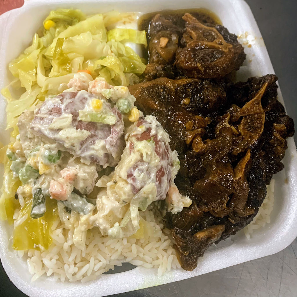 B’s Island Kitchen | restaurant | 6016 N 40th St, Tampa, FL 33610, USA | 8132381500 OR +1 813-238-1500