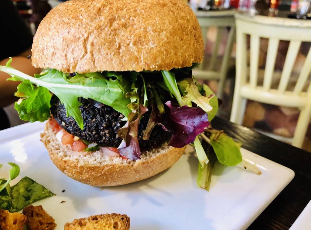 SunCafe | restaurant | 10820 Ventura Blvd, Studio City, CA 91604, USA | 8189274100 OR +1 818-927-4100