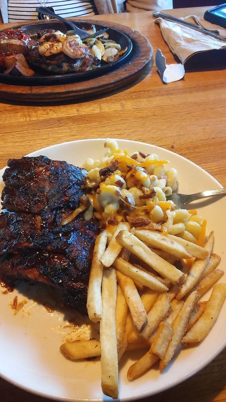 Applebees Grill + Bar | restaurant | 5050 Academy Ln, Bessemer, AL 35022, USA | 2054245255 OR +1 205-424-5255