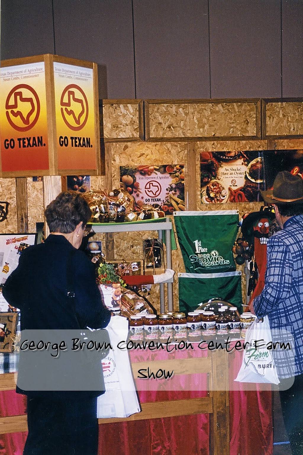 Mother Teresas Fine Italian Foods | restaurant | 700 W Plantation Dr, Clute, TX 77531, USA | 9792657429 OR +1 979-265-7429