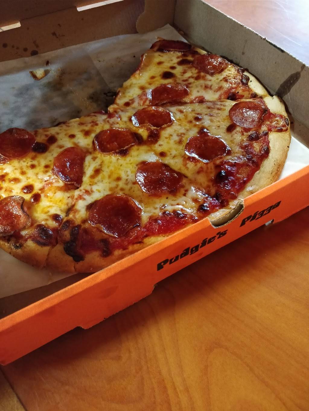 Pudgies Pizza | restaurant | 61 Bridge St, Corning, NY 14830, USA | 6079627400 OR +1 607-962-7400