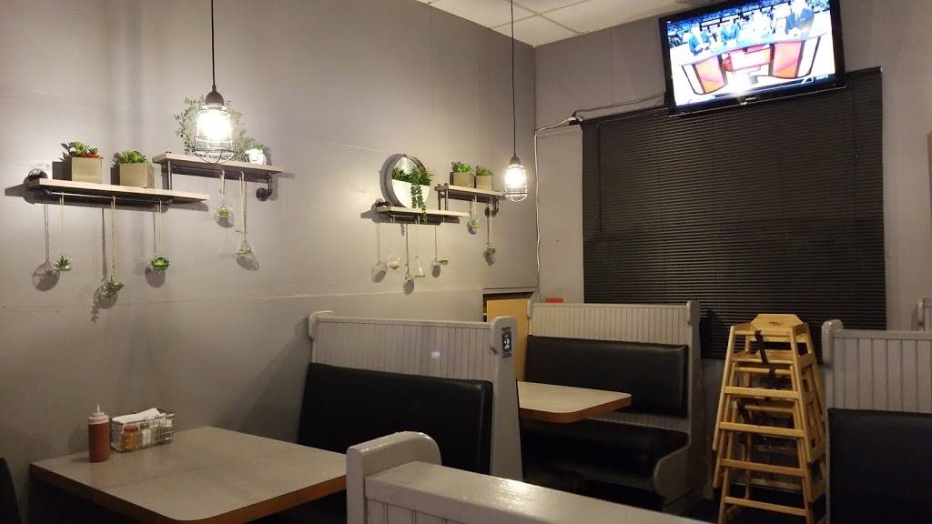 American Buffalo | restaurant | 5870 Veterans Pkwy, Columbus, GA 31909, USA | 7064946655 OR +1 706-494-6655