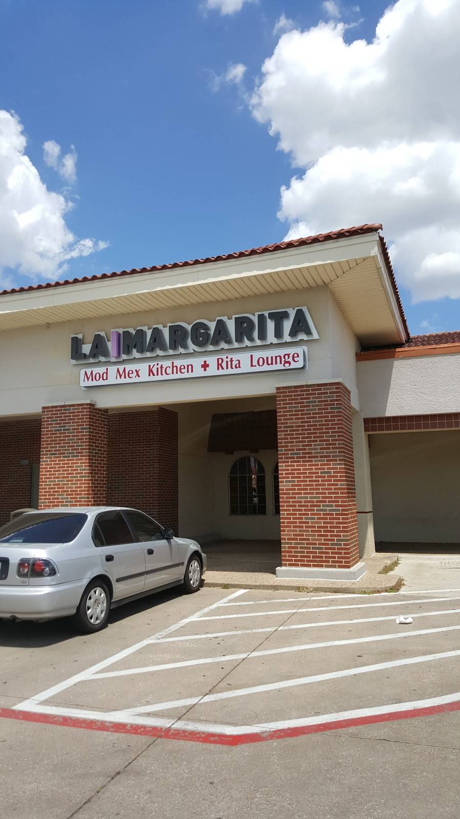 La Margarita | restaurant | 2922 N Belt Line Rd, Irving, TX 75062, USA | 9725701137 OR +1 972-570-1137