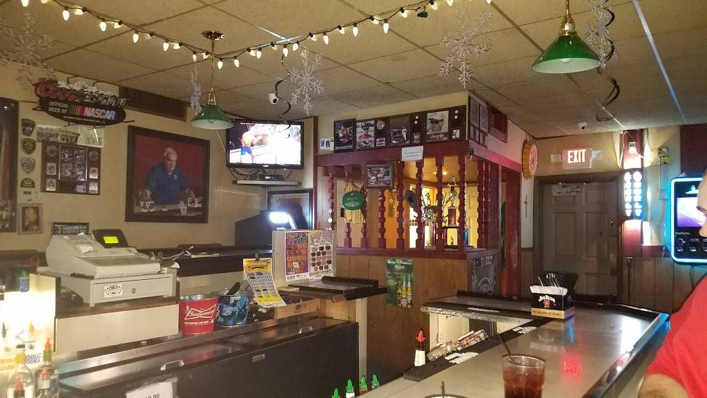 Bogeys | restaurant | 970 Sibley Memorial Hwy, St Paul, MN 55118, USA | 6514547855 OR +1 651-454-7855