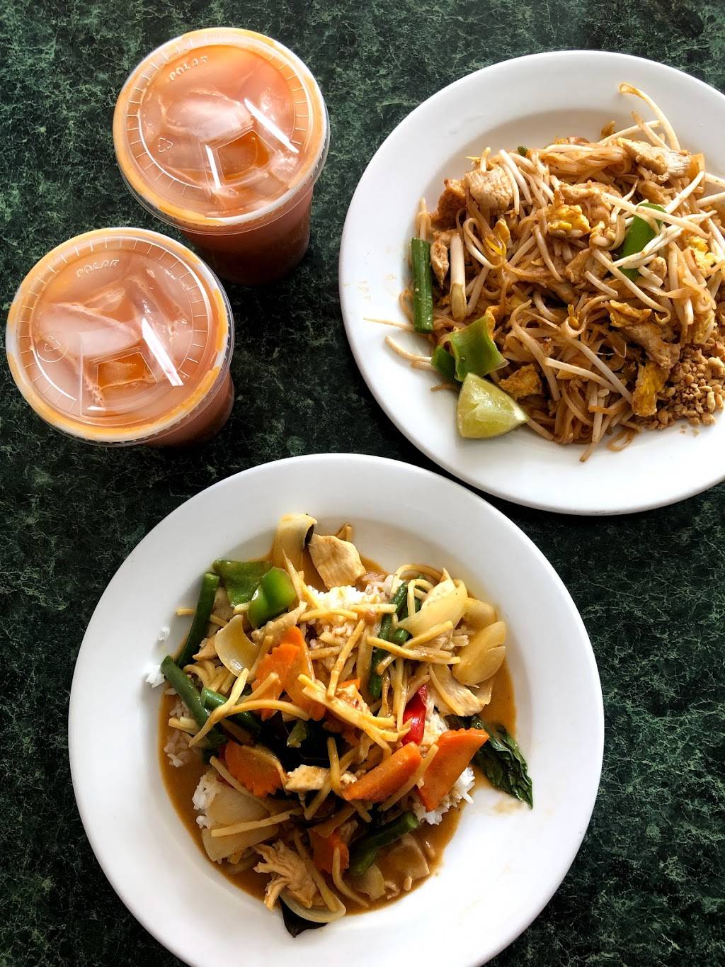 Express Thai Cuisine | restaurant | 2440 Dufferin St, York, ON M6E 2N9, Canada | 4167851994 OR +1 416-785-1994