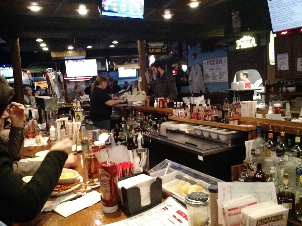 Anchor Pub & Grille | restaurant | 20 Cabot St, Beverly, MA 01915, USA | 9789210504 OR +1 978-921-0504