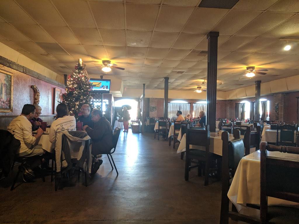 Casa Cavazos Restaurant | restaurant | 5409 N Jim Miller Rd #239, Dallas, TX 75227, USA | 2143882292 OR +1 214-388-2292