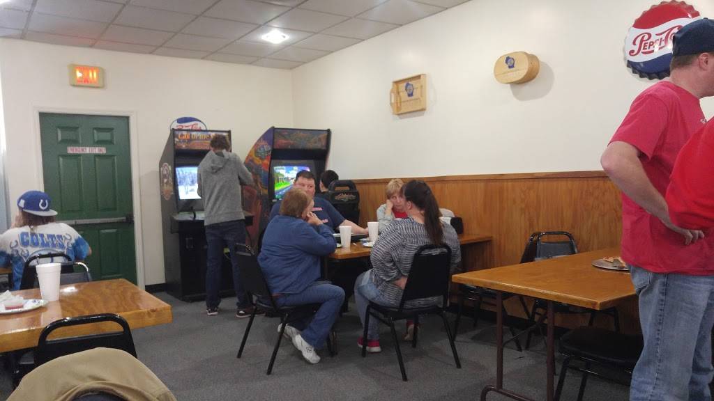 Pizza Place | meal delivery | 105 E 16th St, Connersville, IN 47331, USA | 7658254242 OR +1 765-825-4242