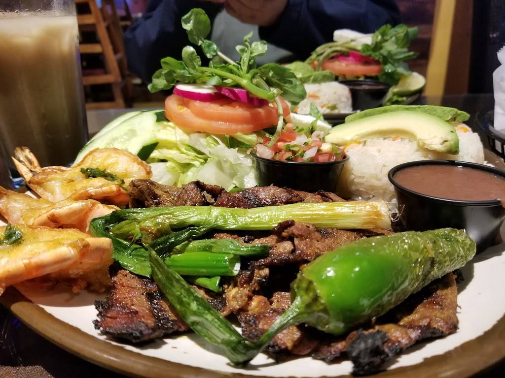 Sonsonate Grill | restaurant | 8711 Long Beach Blvd, South Gate, CA 90280, USA | 3235372508 OR +1 323-537-2508