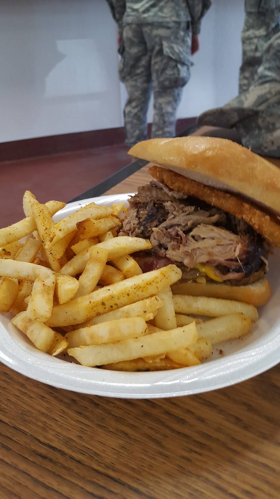 In Good Taste - Leisure Center | restaurant | 2403, W Parade, Blackstone, VA 23824, USA | 4342922523 OR +1 434-292-2523