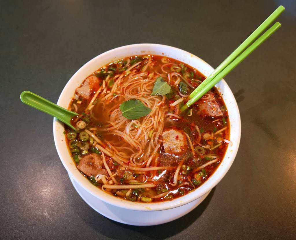 Pho Sen | restaurant | 8513 NE Hwy 99, Vancouver, WA 98665, USA | 3604339558 OR +1 360-433-9558