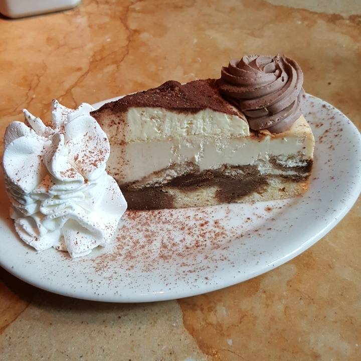 The Cheesecake Factory | restaurant | 53 Woodfield Mall, Schaumburg, IL 60173, USA | 8476191090 OR +1 847-619-1090