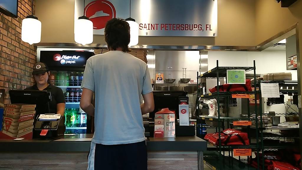 Pizza Hut | restaurant | 2421 4th St N, St. Petersburg, FL 33704, USA | 7278236699 OR +1 727-823-6699