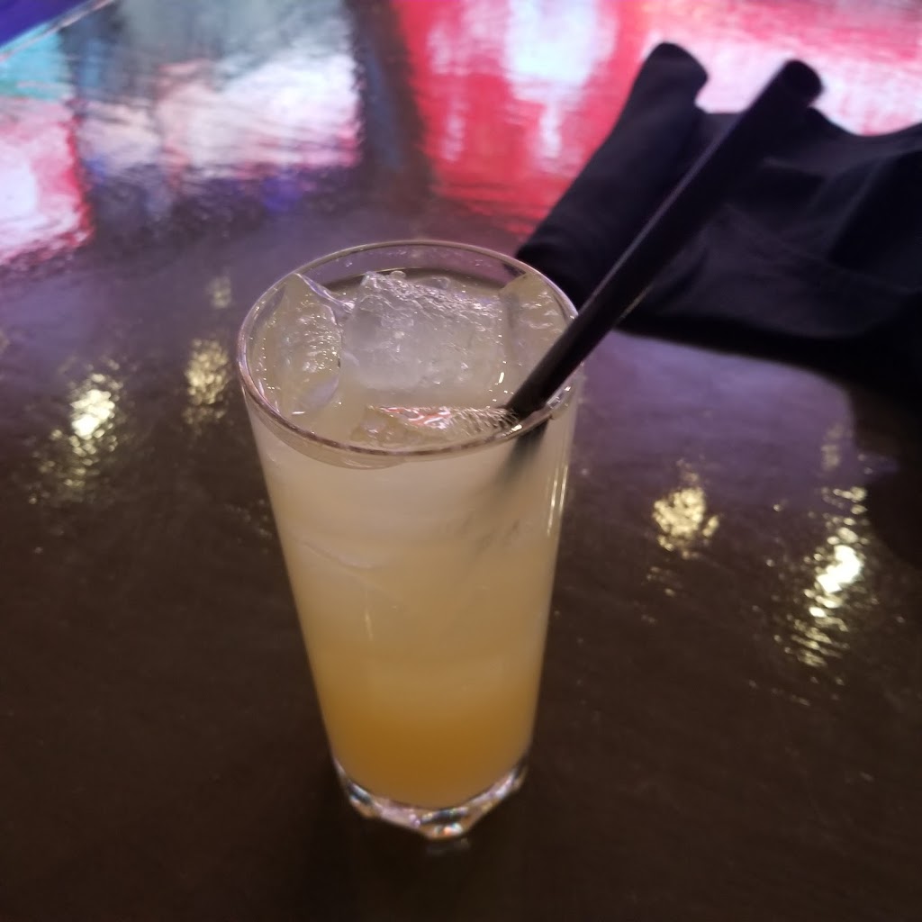 Bottle Rockets Bar | restaurant | 5800 Legacy Dr suite c-11, Plano, TX 75024, USA | 4698998855 OR +1 469-899-8855