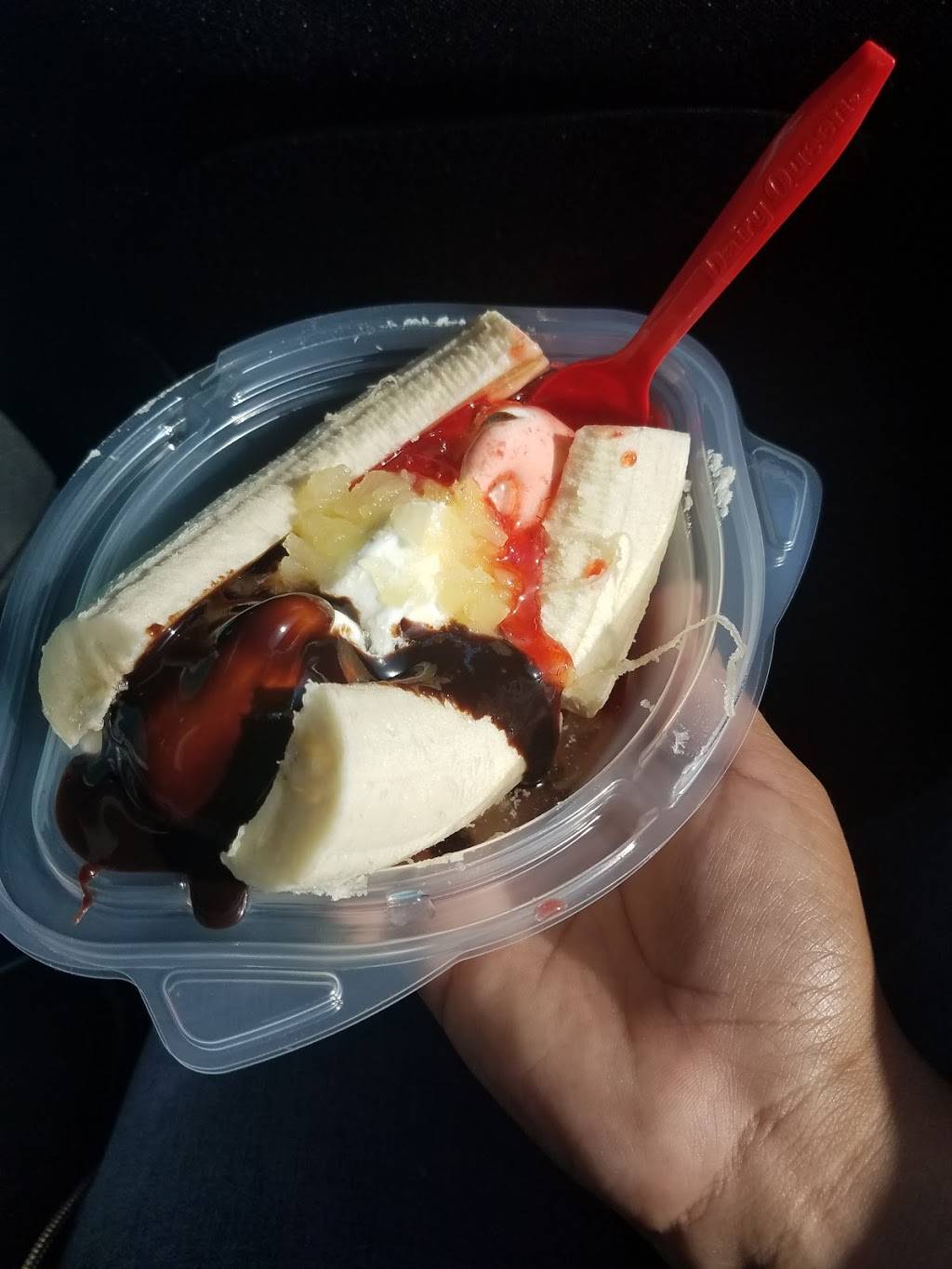 Dairy Queen Store | restaurant | 9222 S Zarzamora St, San Antonio, TX 78224, USA | 2109272695 OR +1 210-927-2695