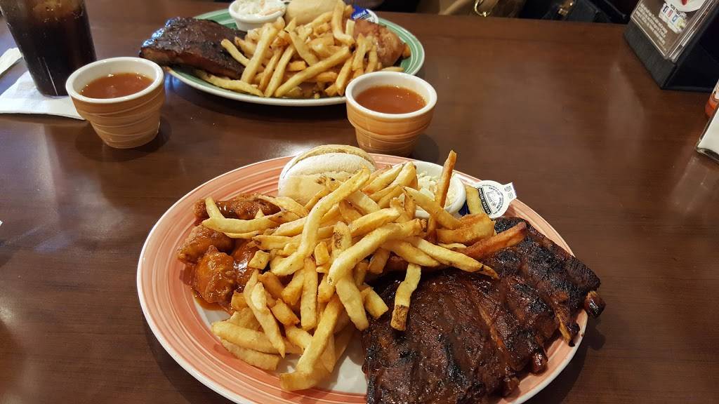 Swiss Chalet | restaurant | 3140 Dufferin St, North York, ON M6A 2T1, Canada | 4167895445 OR +1 416-789-5445