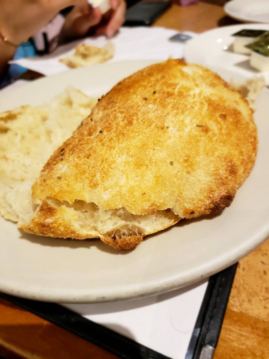 Joes Place Pizza & Pasta | restaurant | 5555 Lee Hwy, Arlington, VA 22207, USA | 7035320990 OR +1 703-532-0990