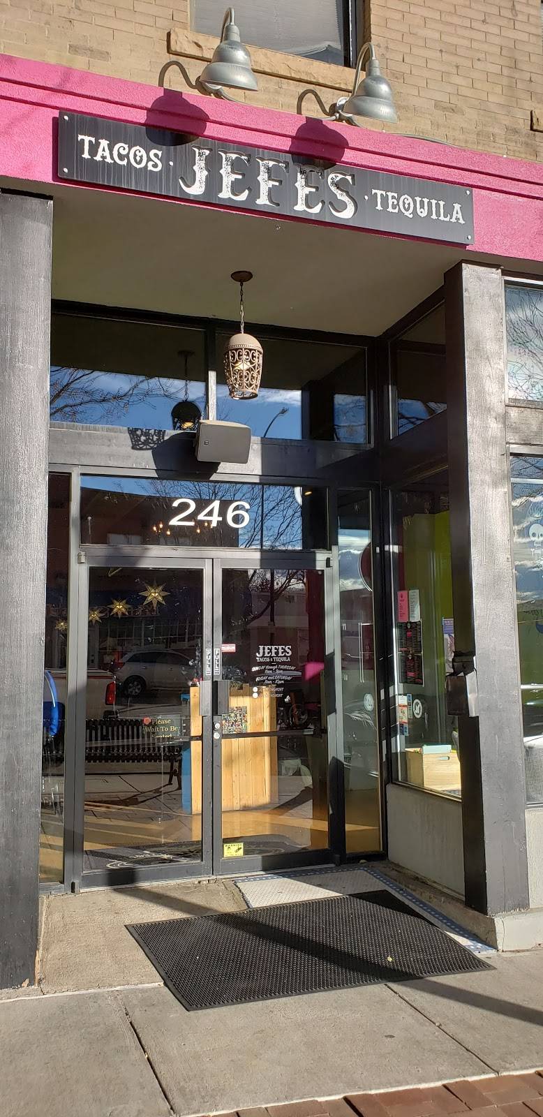 Jefes Longmont | restaurant | 246 Main St, Longmont, CO 80501, USA | 3038273790 OR +1 303-827-3790