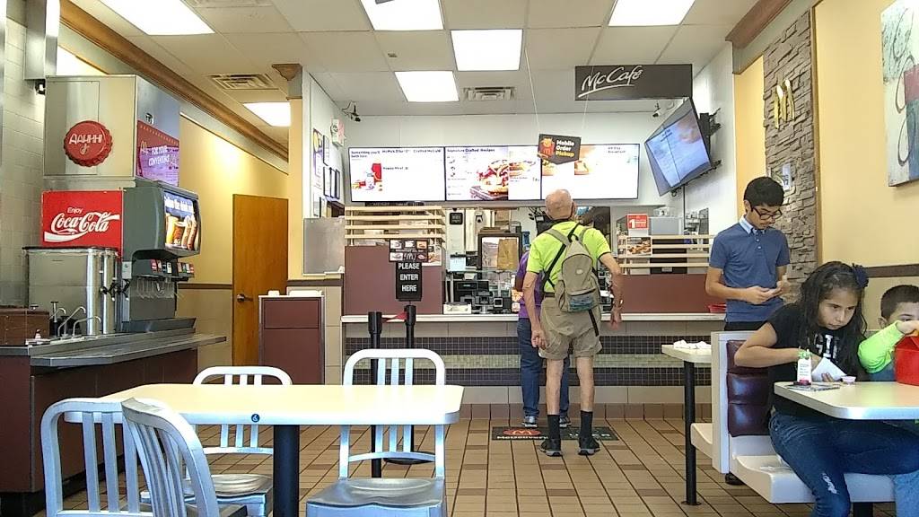 McDonalds | cafe | 1468 N Beauregard St, Alexandria, VA 22311, USA | 7032782484 OR +1 703-278-2484