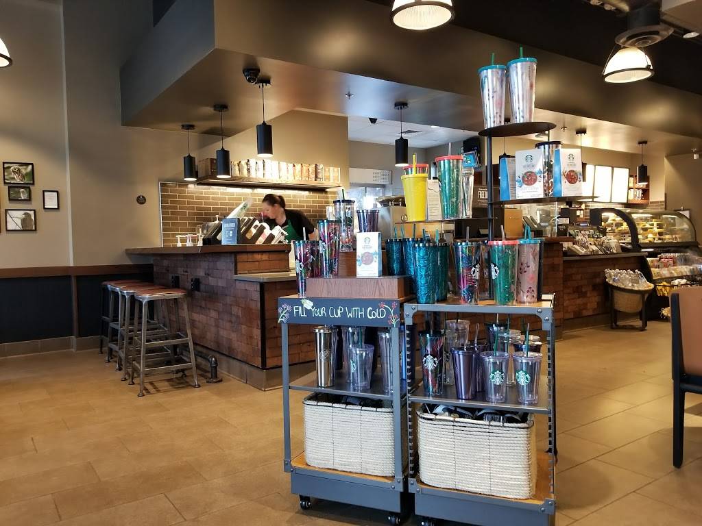 Starbucks | cafe | S69 W15476 W Janesville Rd, Muskego, WI 53150, USA | 4144220445 OR +1 414-422-0445