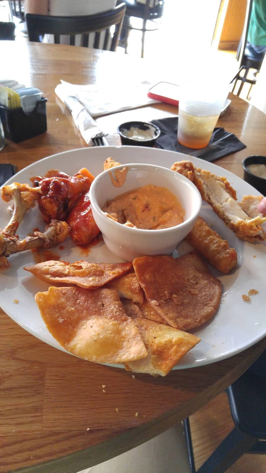 Sidewinders | restaurant | 16 Campbell Ave SE, Roanoke, VA 24014, USA | 5409042777 OR +1 540-904-2777