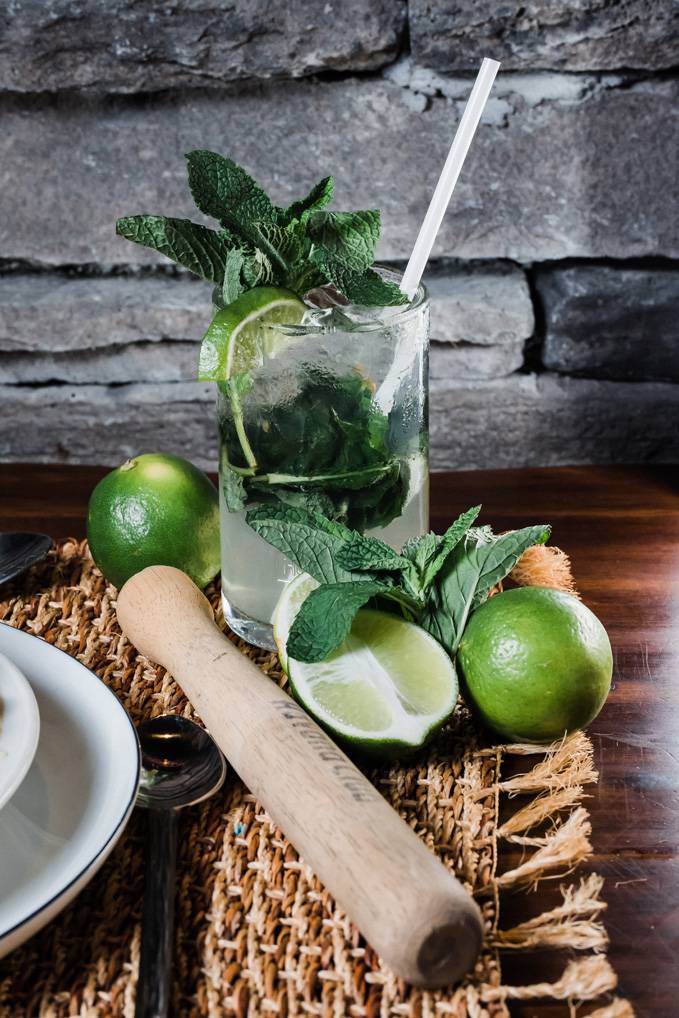 Mojito House Bar & Restaurant | night club | 4030 Montrose Rd, Niagara Falls, ON L2H 3E1, Canada | 9053543111 OR +1 905-354-3111